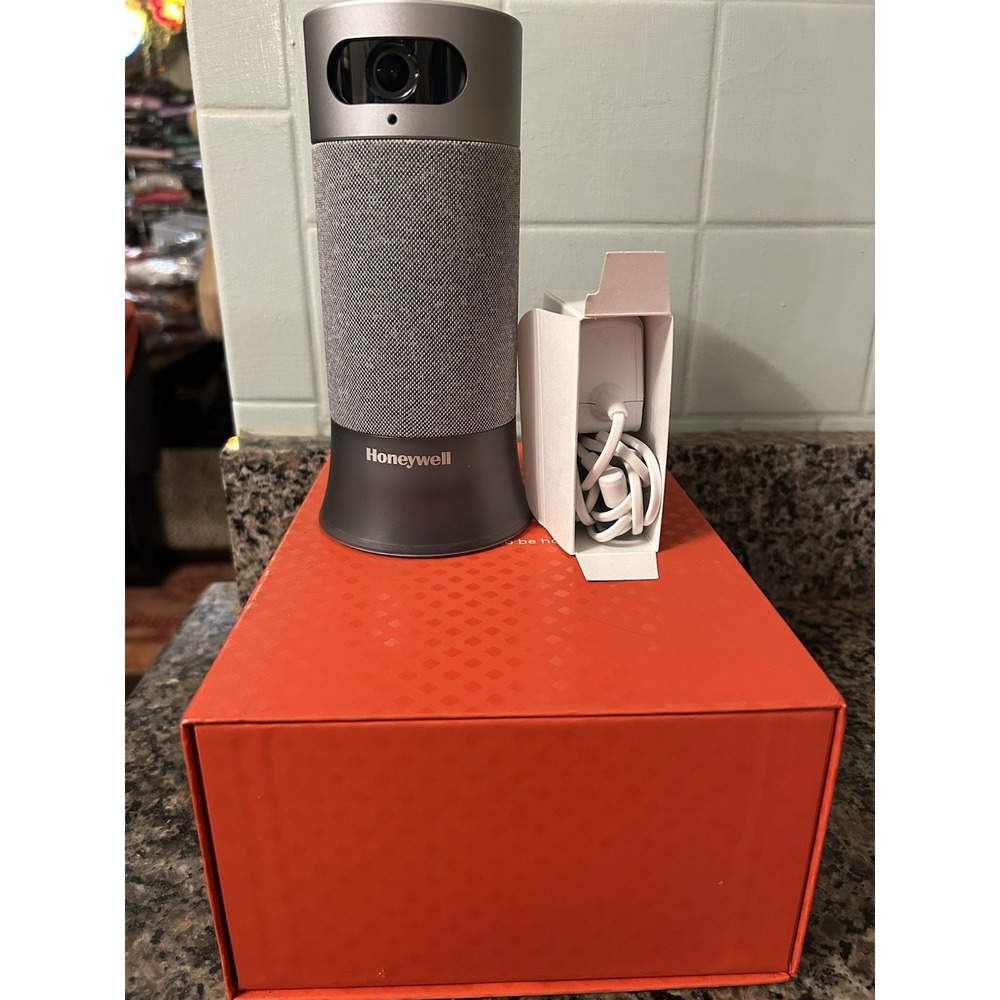 Honeywell Home RCHS5200WF Smart Home Security Camera Base Station - Picture 6 of 7
